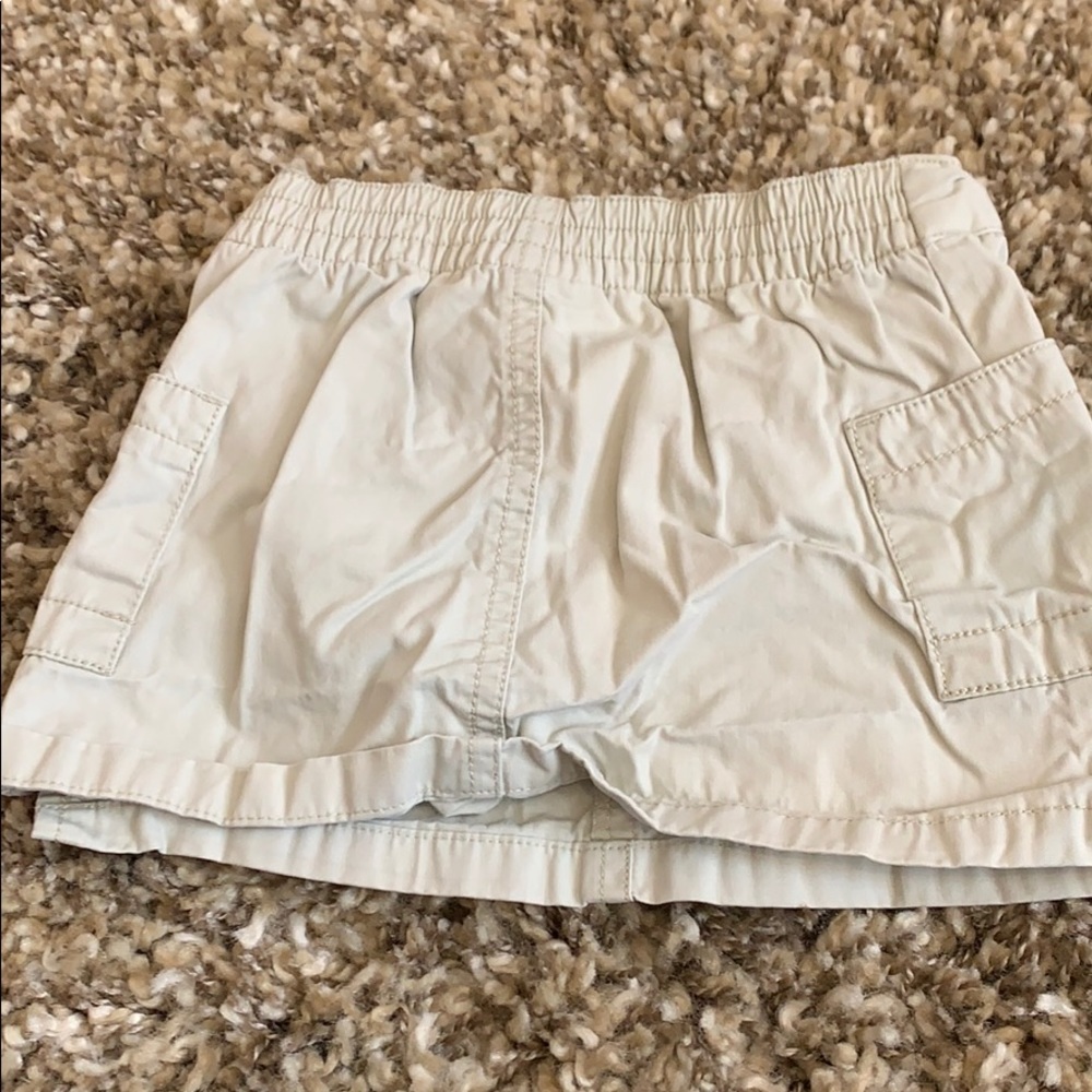Skort - Picture 2 of 3